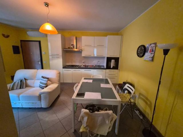 Appartamento in affitto a Gorlago, Bergamo