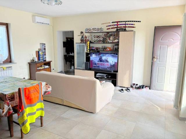 Appartamento in affitto a Piemonte, Novara