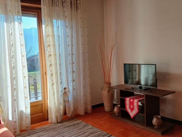 Appartamento in affitto a Gravedona ed Uniti, Gravedona