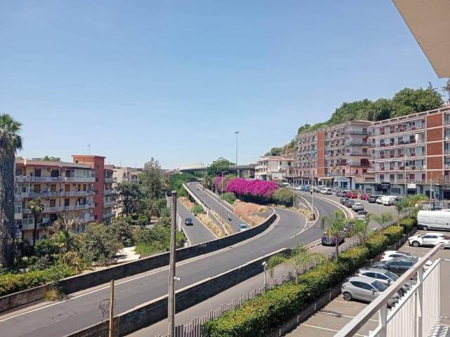 Appartamento in affitto a Gravina Di Catania, Sicilia