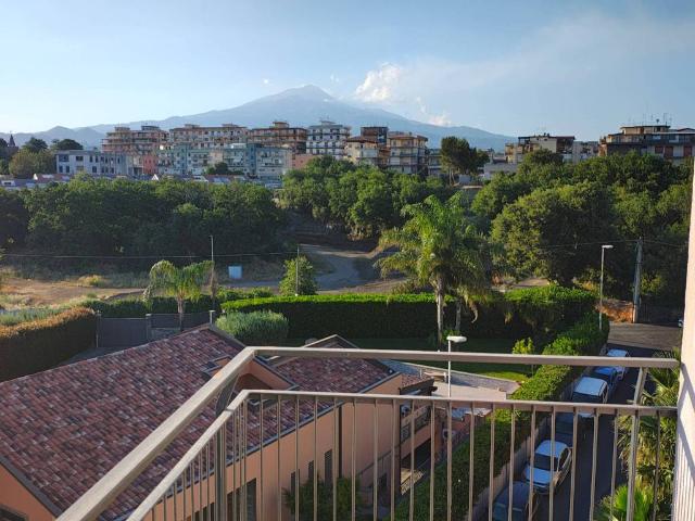 Appartamento in affitto a Gravina Di Catania, Sicilia