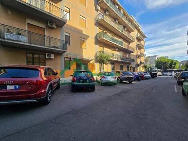 Appartamento in affitto a Fasano, Gravina Di Catania