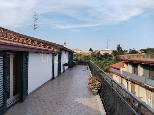 Appartamento in affitto a Gravina Di Catania, Sicilia