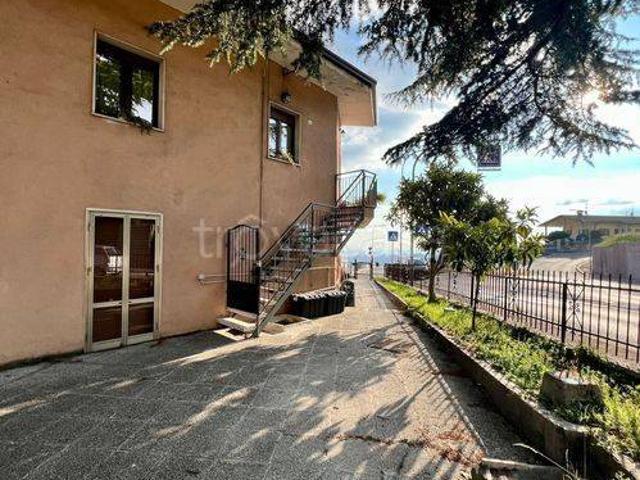 Appartamento in affitto a Grezzana, Veneto