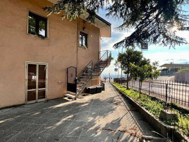 Appartamento in affitto a Grezzana, Veneto
