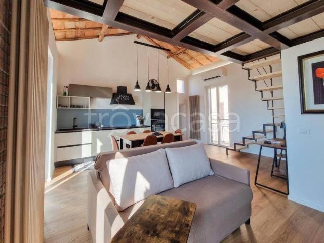 Appartamento in affitto a Puglia, Brindisi