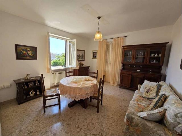 Appartamento in affitto a Collesecco, Gualdo Cattaneo