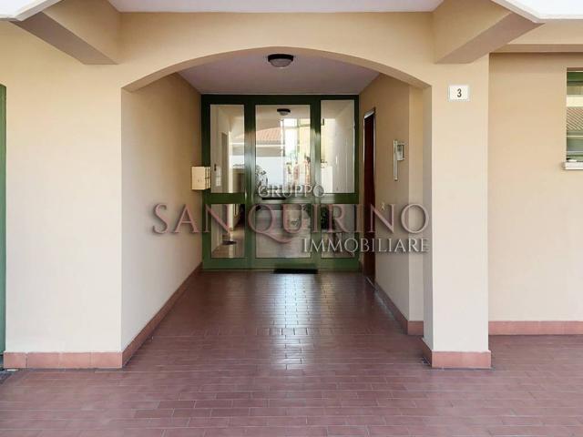 Appartamento in affitto a Bassa Reggiana, Re
