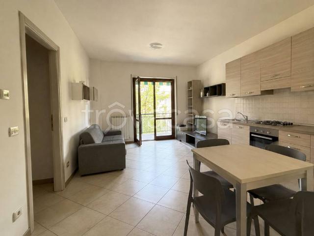 Appartamento in affitto a Guanzate, Lombardia