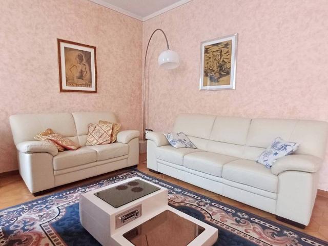 Appartamento in affitto a Bassa Reggiana, Re
