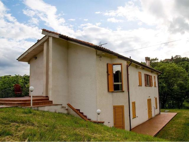 Appartamento in affitto a Scritto, Gubbio