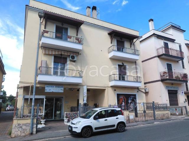 Appartamento in affitto a Guidonia Montecelio, Roma Capitale