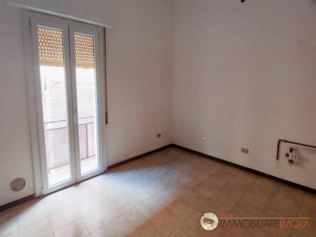 Appartamento in affitto a Centro, Imola