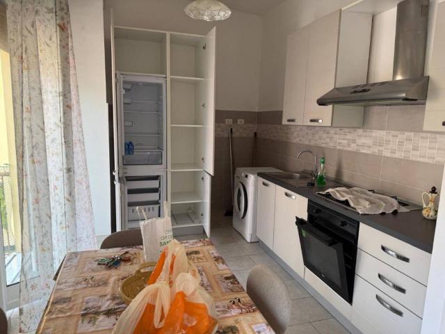 Appartamento in affitto a Imperia, Liguria