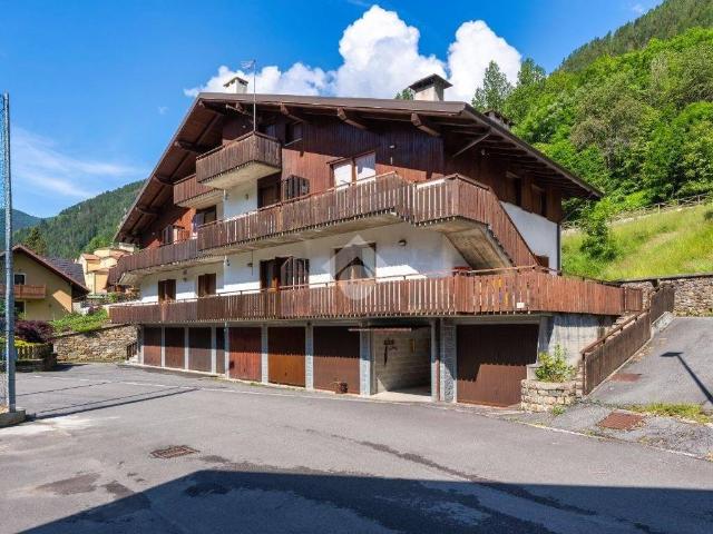 Appartamento in affitto a Comunità montana della valle Camonica, Incudine