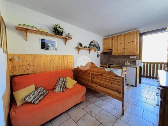 Appartamento in affitto a Comunità montana della valle Camonica, Incudine