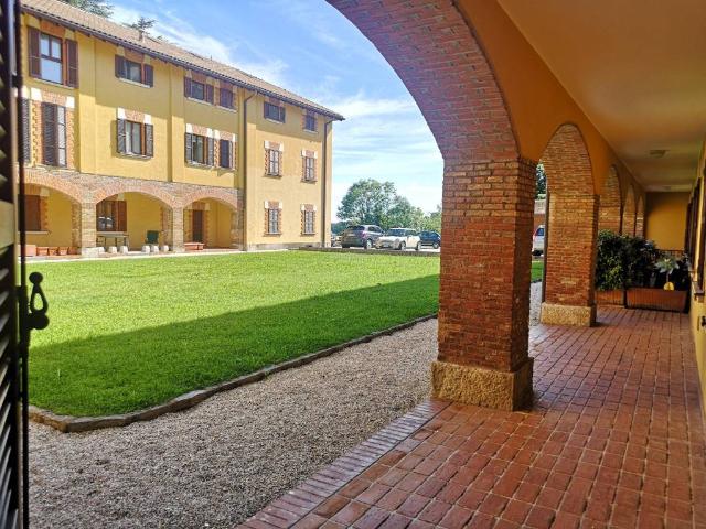 Appartamento in affitto a Comunità Montana del Piambello, Induno Olona
