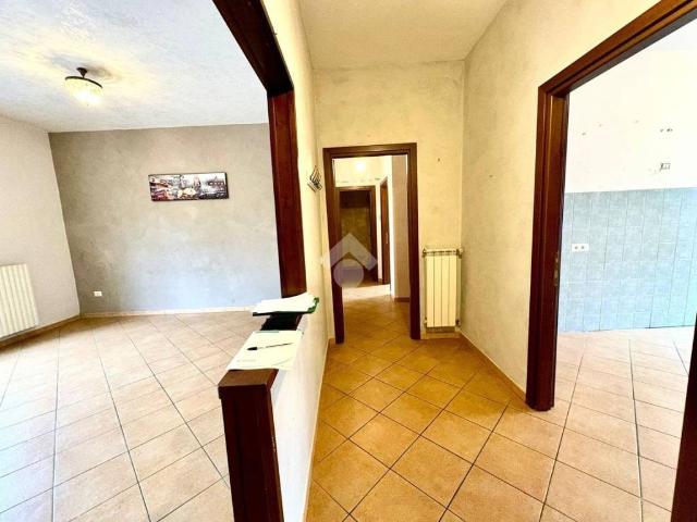 Appartamento in affitto a Isola Del Liri E Superiore, Lazio