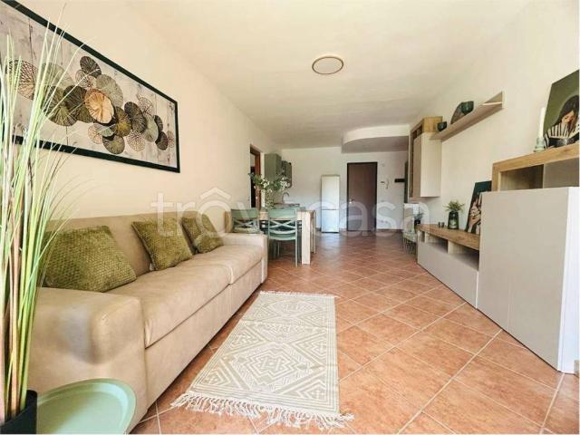 Appartamento in affitto a Ispra, Lombardia