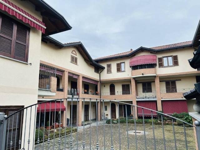 Appartamento in affitto a Jerago, Jerago con Orago