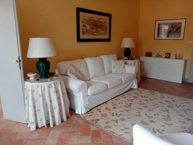 Appartamento in affitto a Marche, Ancona