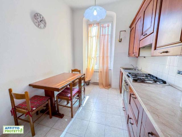 Appartamento in affitto a Montepertico, La Spezia