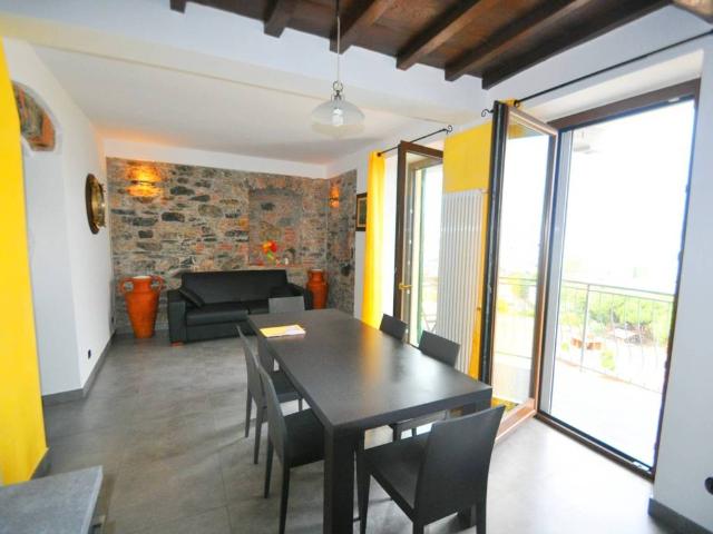 Appartamento in affitto a Costa di Cadimare, La Spezia