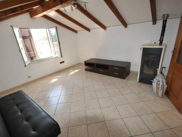Appartamento in affitto a Gatessa, La Spezia