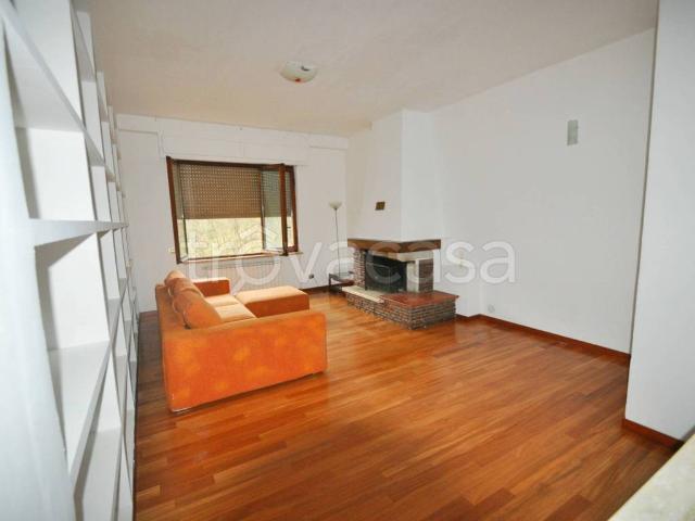 Appartamento in affitto a Vezzano Ligure, Liguria