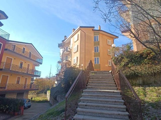 Appartamento in affitto a Lagonegro, Basilicata