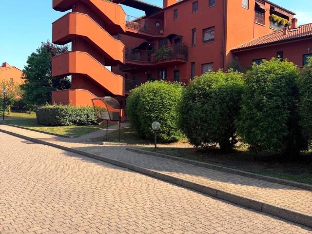 Appartamento in affitto a Lainate, Lombardia