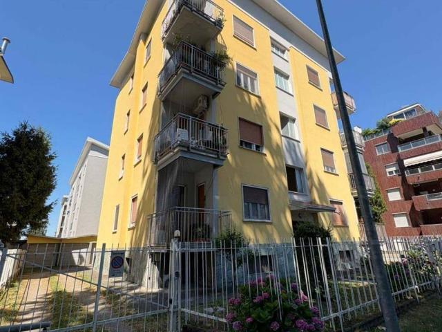Appartamento in affitto a Lainate, Lombardia