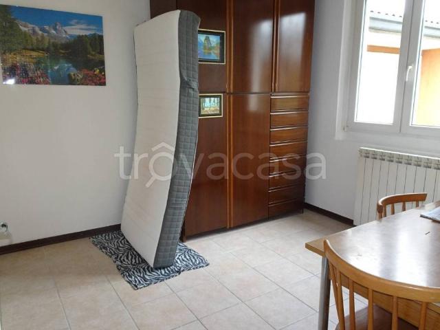 Appartamento in affitto a Lainate, Lombardia