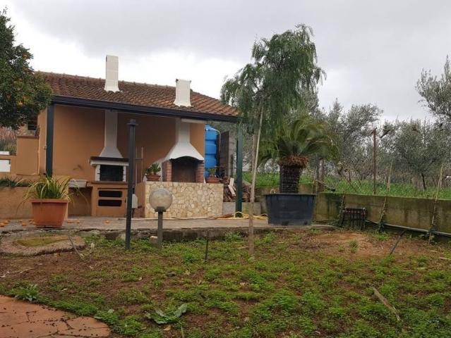 Appartamento in affitto a Richetti, Calabria