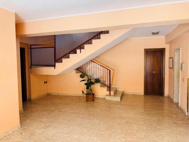 Appartamento in affitto a Colle Capocroce, Tornimparte