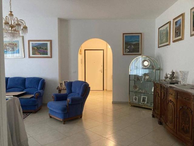 Appartamento in affitto a Torrione, Tornimparte