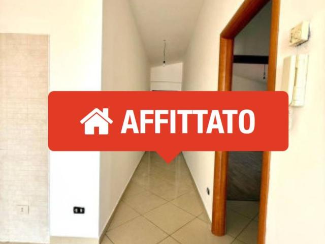Appartamento in affitto a Valle Mazzone, Roma Capitale