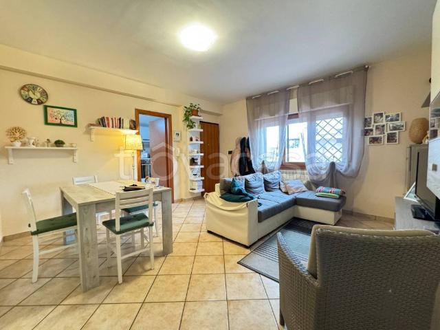 Appartamento in affitto a Valle Mazzone, Lariano