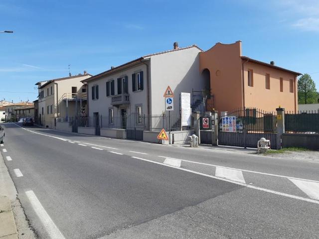 Appartamento in affitto a Stagno, Lastra a Signa
