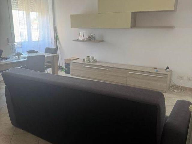 Appartamento in affitto a Villaggio Trieste, Latina