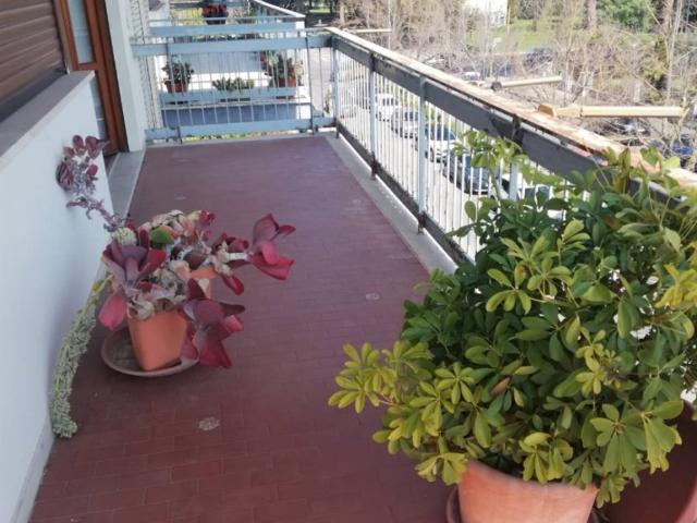 Appartamento in affitto a Isonzo, Latina