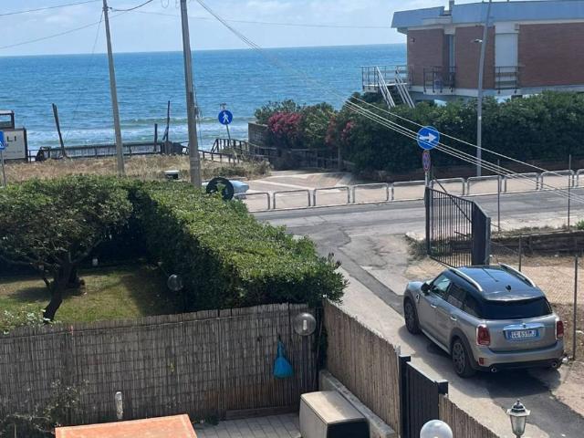 Appartamento in affitto a Lido di Latina, Latina