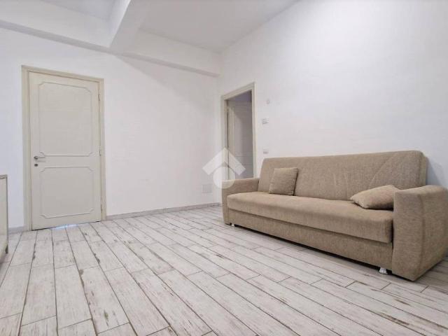 Appartamento in affitto a Villaggio Trieste, Latina