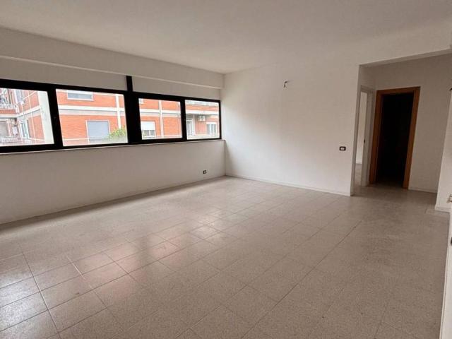 Appartamento in affitto a Frezzotti, Latina
