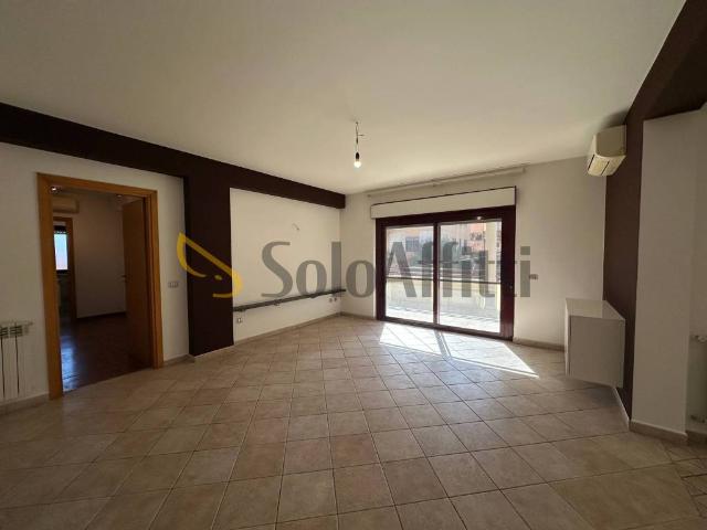 Appartamento in affitto a Campo Boario, Latina