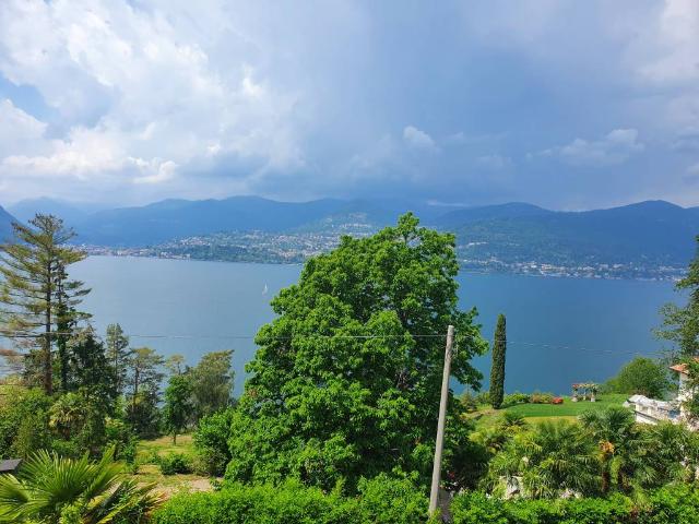 Appartamento in affitto a Comunità Montana Valli del Verbano, Laveno Mombello