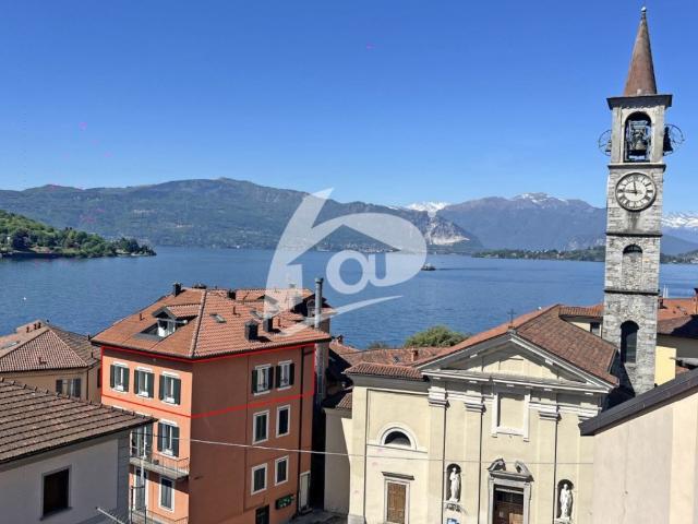 Appartamento in affitto a Comunità Montana Valli del Verbano, Laveno Mombello