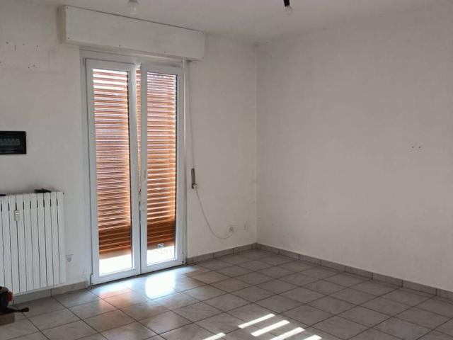 Appartamento in affitto a Lazzate, Lombardia