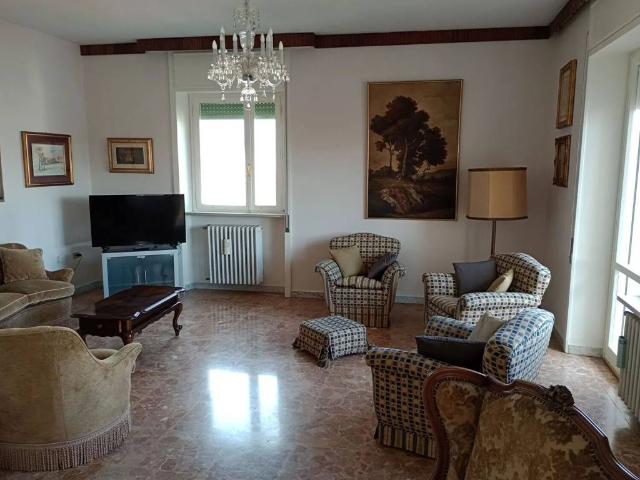 Appartamento in affitto a Puglia, Lecce