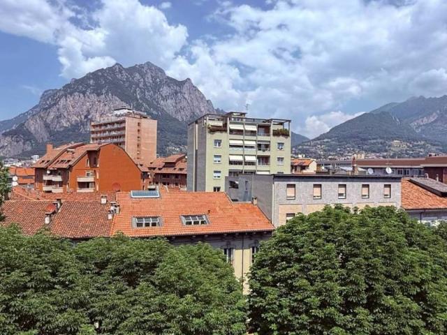 Appartamento in affitto a Pescarenico, Lecco